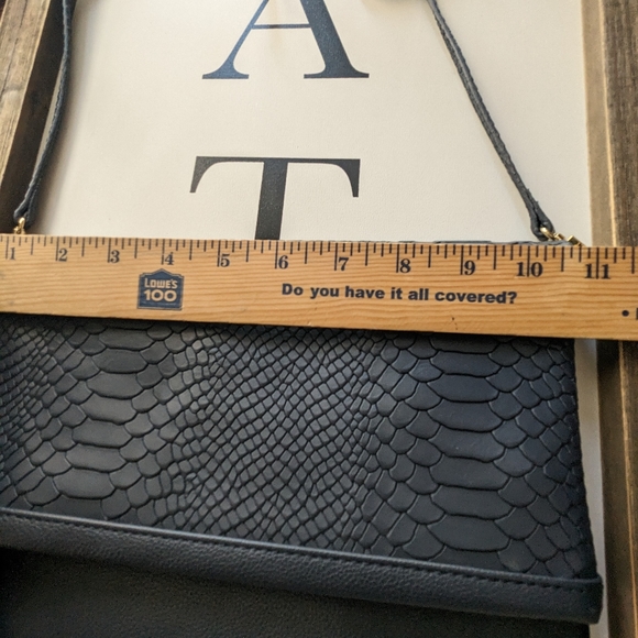 GIGI NEW YORK Navy Embossed Python Leather, Fold over clutch/ crossbody purse - Picture 9 of 17